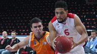 Basketbalisté Nymburku v generálce na novou sezonu ve středu porazili španělský celek Fuenlabrada 67:62.