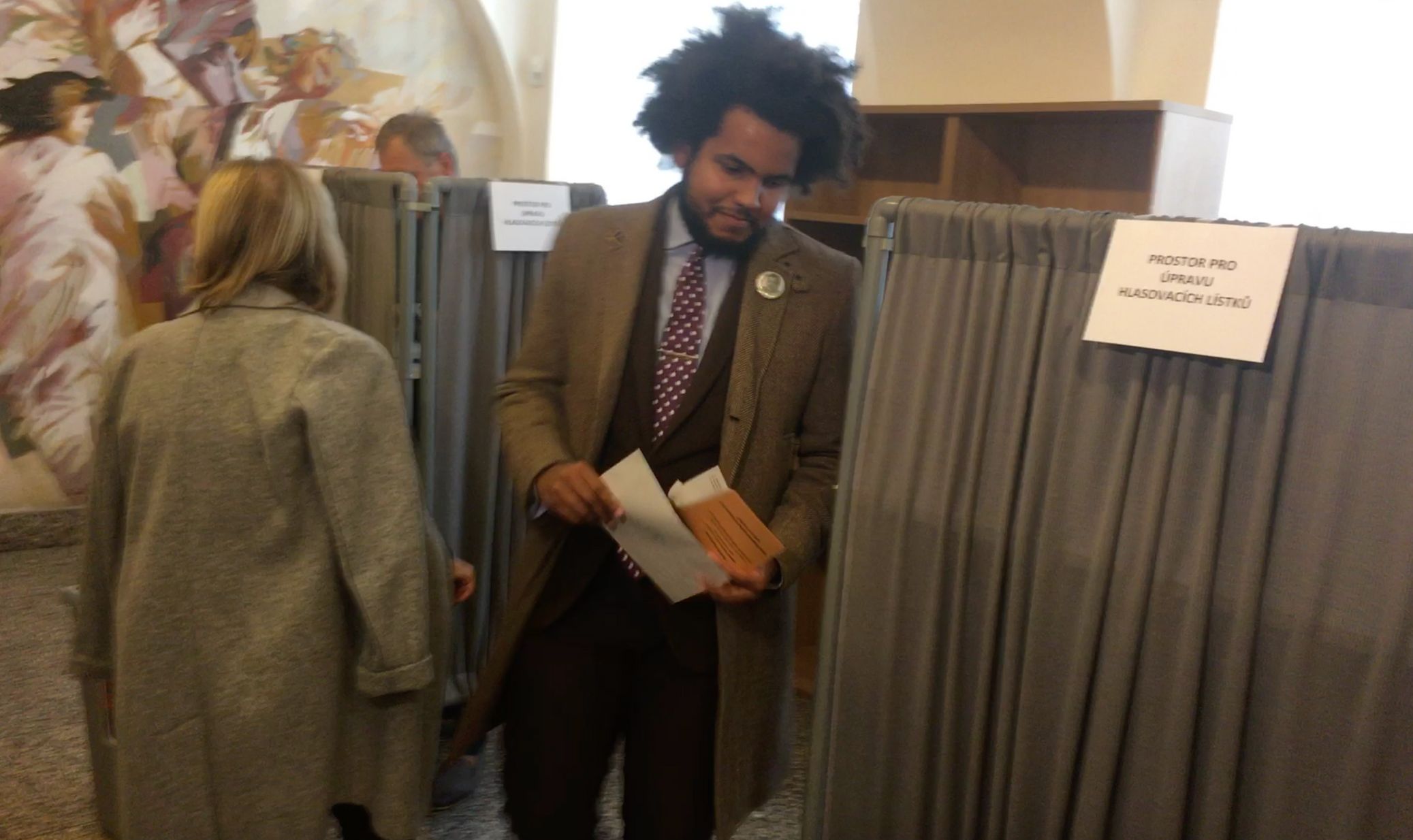 Dominik Feri odvolil. Dnes to zapije a zítra také