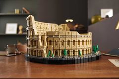 Lego začne prodávat největší stavebnici. Římské Koloseum se skládá z 9 000 kostiček