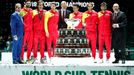 Tennis - Davis Cup Finals - Final - Caja Magica, Madrid, Spain - November 24, 2019   The Spain team with King Felipe VI after winning the Davis Cup   REUTERS/Sergio Perez