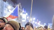 Zdeněk Ondráček zasahoval v roce 1989 jako příslušník pohotovostního pluku proti demonstrantům. I po revoluci zůstal věrný rudé.