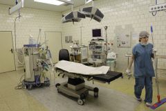 Jihočeský kraj rozdá nemocnicím 90 milionů na stroje