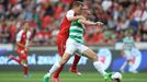 Slavia-Celtic Glasgow: Ruslan Rotaň - Scott Brown