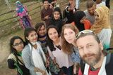 Farmaceut Stanislav Havlíček napsal cestopisnou knihu Hlas větru o své misi v uprchlickém táboře v Bangladéši.
