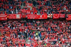 Liverpool a United musí kvůli fanouškům zaplatit vysoké pokuty