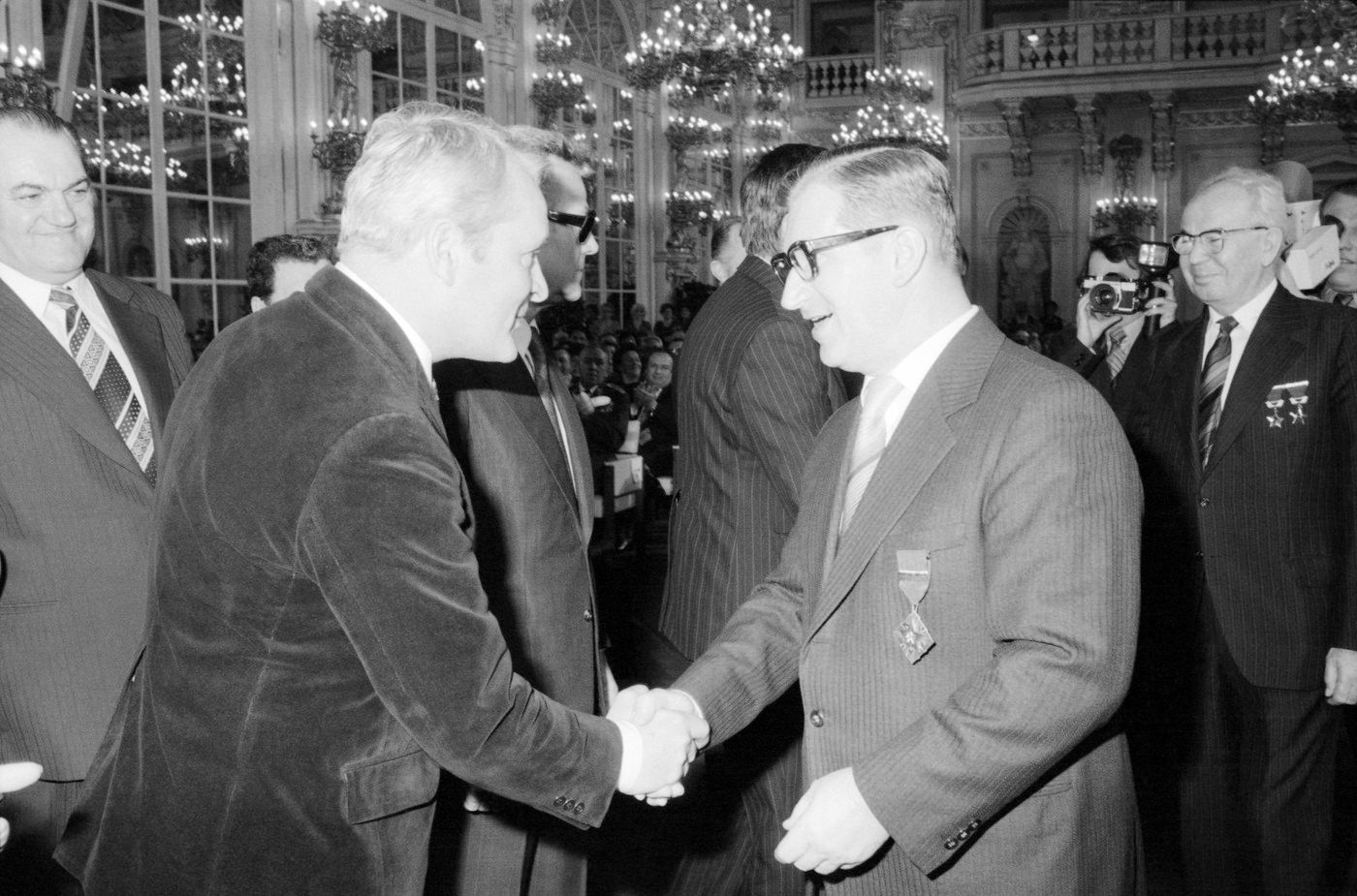 Herec Vladimír Brabec, Magazín