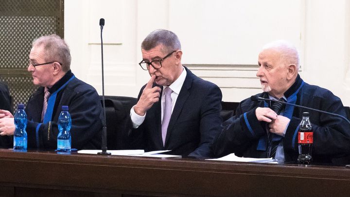 Babišovi navrhl žalobce tříletou podmínku a pokutu deset milionů. Blíží se rozsudek; Zdroj foto: Jakub Plíhal
