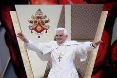 Papež bude mít svůj kanál na Youtube