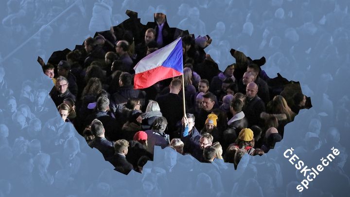 Sametová revoluce jako hromosvod. Čechy spojuje kritika polistopadového vývoje; Zdroj foto: Shutterstock