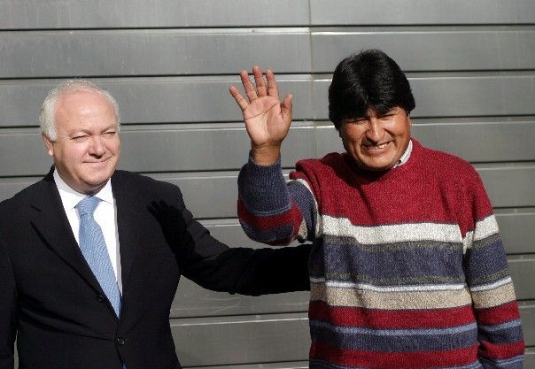 Morales4