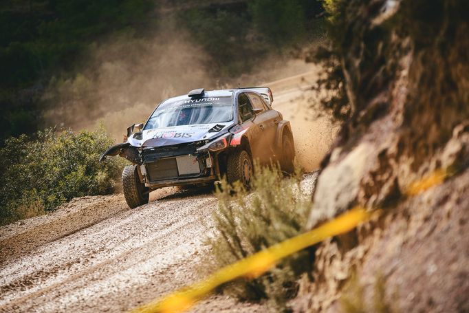 Rally Catalunya, druhý den, Neuville Thierry, Gilsoul Nicolas