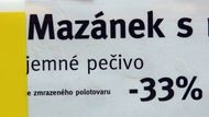 Od prvního srpna musí být u pečiva i údaj, zda bylo před pečením zmrazeno. Vezměte si brýle, je to zajímavá informace.