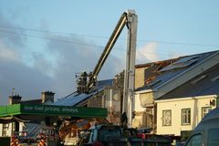 V Irsku zahynulo při explozi na čerpací stanici deset lidí, mnoho dalších je zraněno