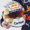 Helma pilota F1 Maxe Verstappena, Red Bull (2022)