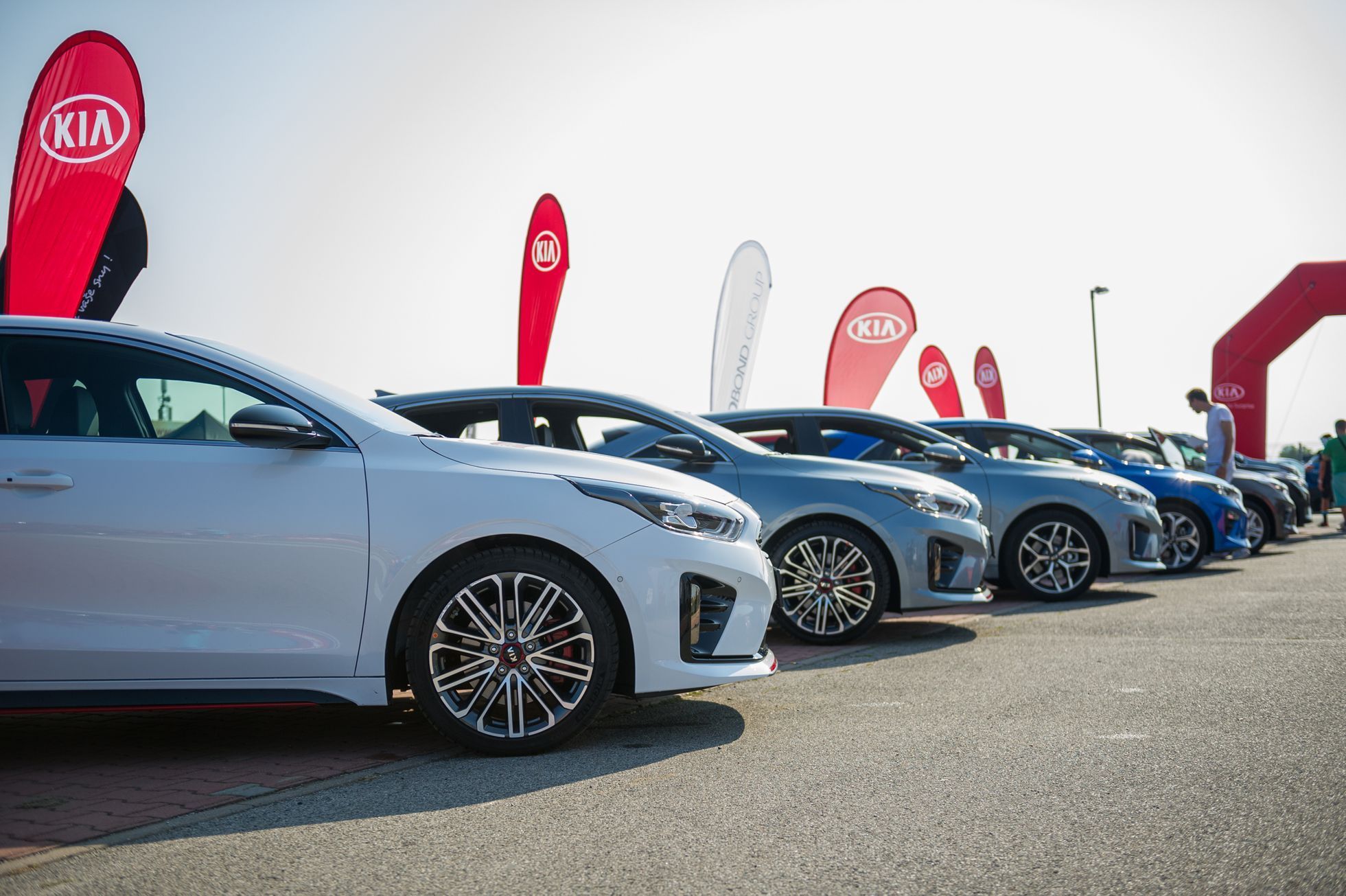 Escape6 Prague car festival tuning 2019