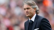 Kouč Citizens Roberto Mancini rovněž není úplně spokojený. Světle modří sice v Premier League neprohráli, ovšem dvakrát ztratili body za remízu. Bohatý klub se v Lize mistrů utká s Realem Madrid vůbec poprvé v historii.