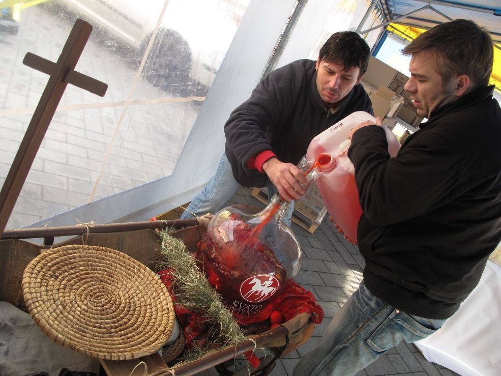 Přípravy Svatomartinského koštu 2010