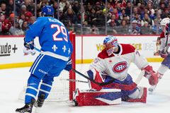 Nečas se podílel na mučení Dobeše třemi body. Krajana obalamutil parádní zadovkou