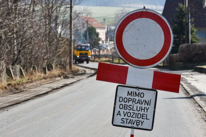 Dopravní omezení, ilustrační foto.
