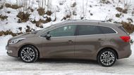 Oproti hatchbacku je kombík o dvacet centimetrů delší