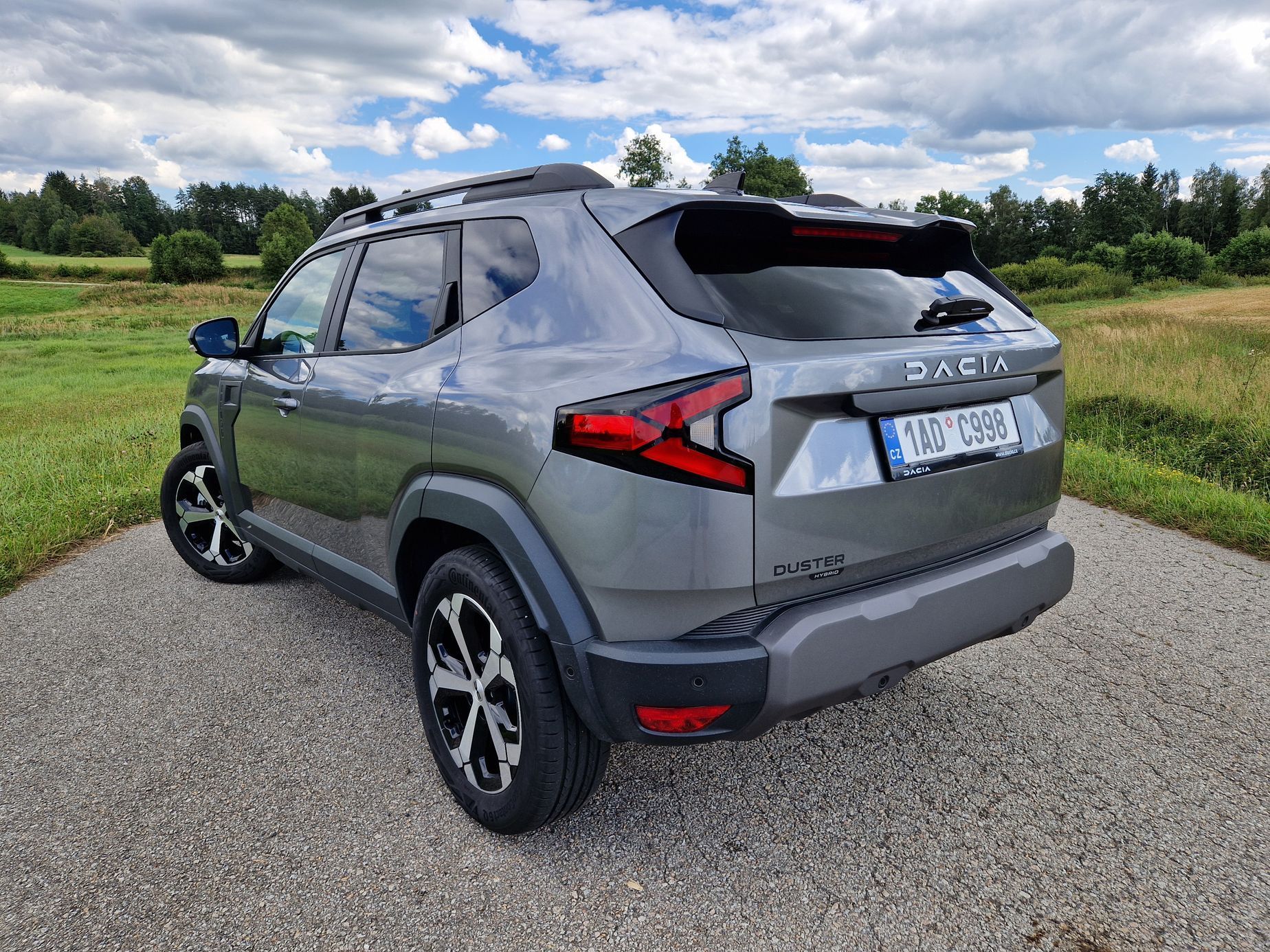 Dacia Duster Hybrid test