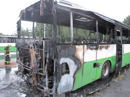 Požár autobusu v Ostravě-Kunčicích