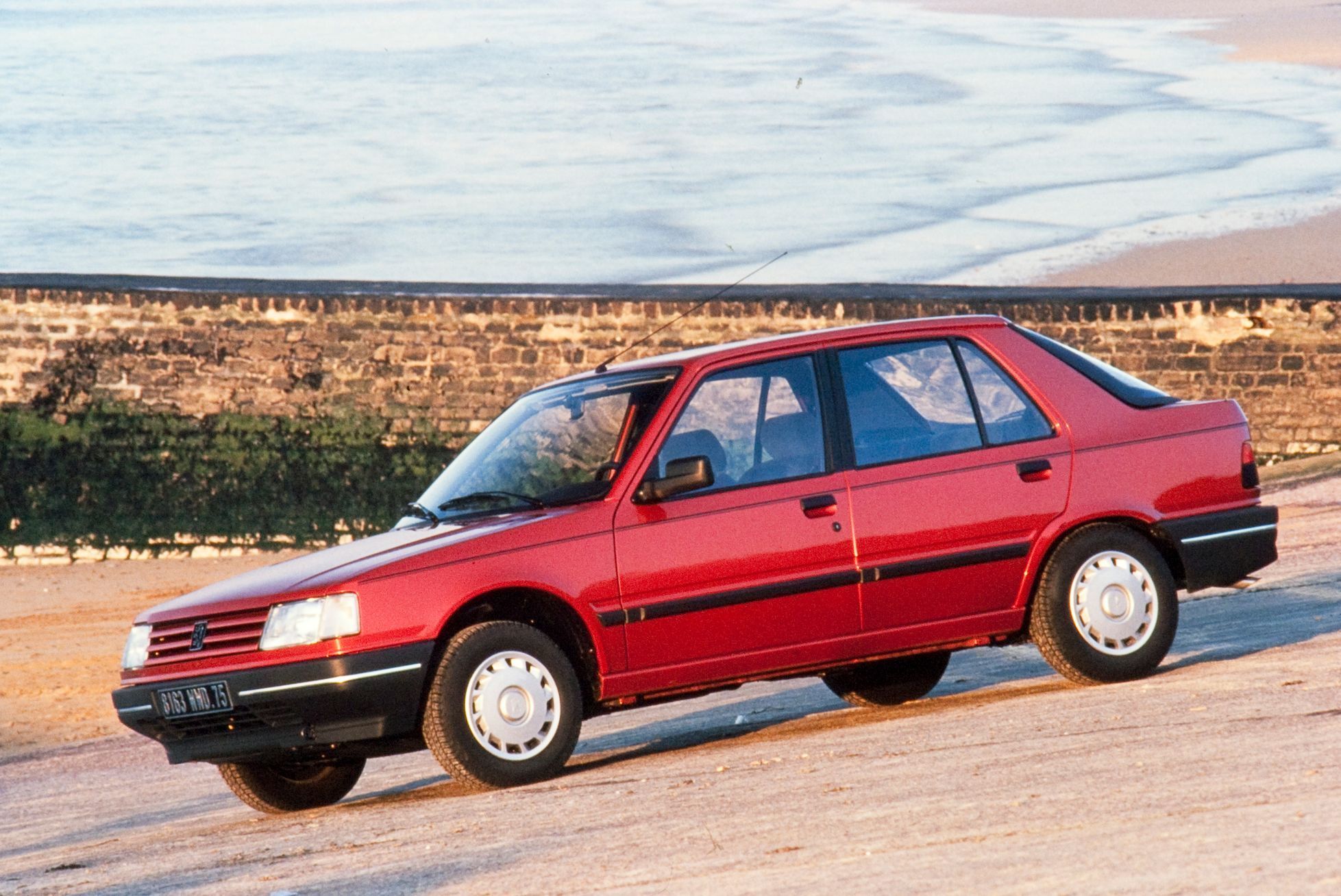 Peugeot 309