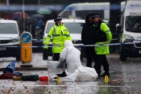 Policie omylem zastřelila jednu z obětí útoku u synagogy v Manchesteru