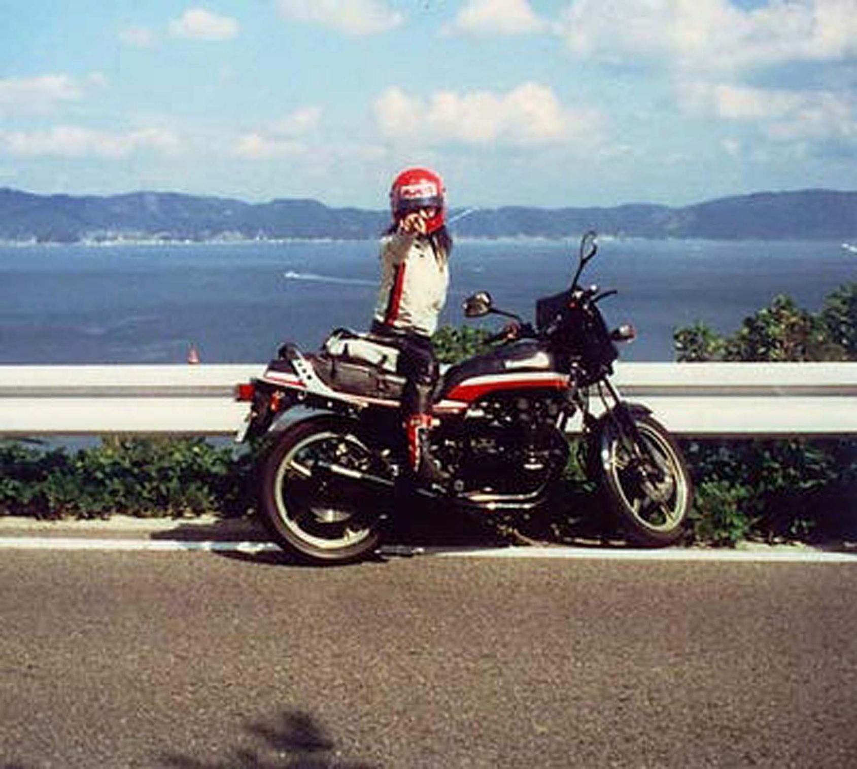 Japonsko, ministerská předsedkyně, Sanae Takaichi, životopis, motorka, bicí