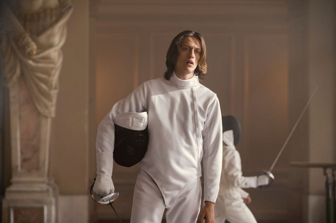 Percy Hynes White jako Xavier.