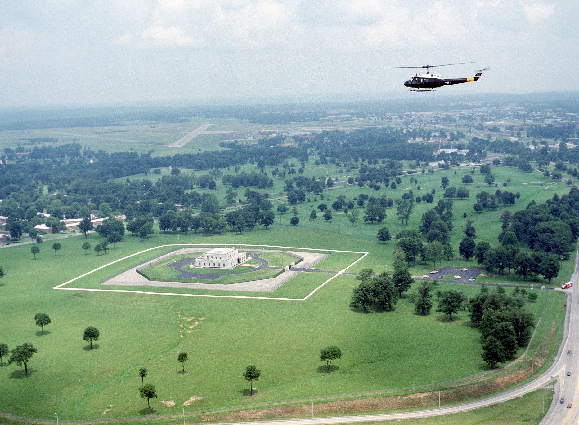 Fort Knox, seriál Nejstřeženější budovy, pevnost, armáda, USA, Zahraničí