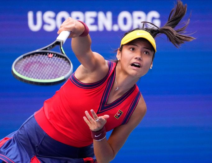 Emma Raducanuová v osmifinále US Open 2021.