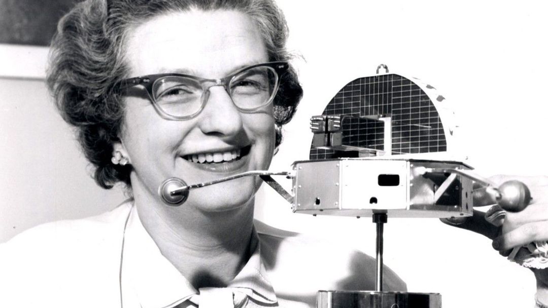 Nancy Grace Romanovou svět zná jako "matku Hubbleova teleskopu".