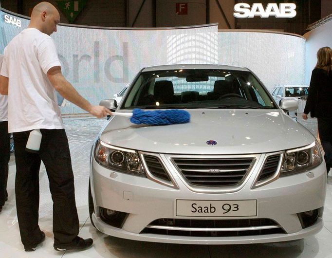 Saab 9-3 bez jediného smítka prachu.