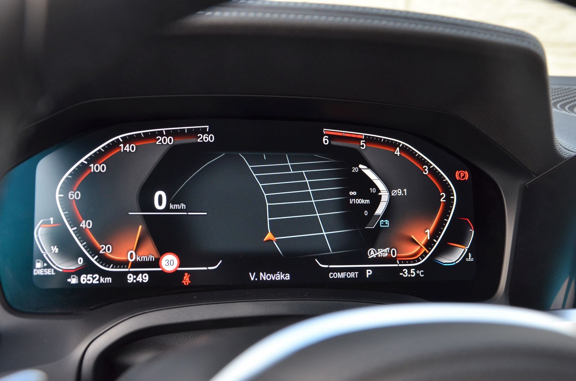 BMW 330d xDrive Touring kombi BMW řada 3 2020 2019