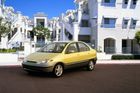 Onen koncept dostal jméno Prius, které je převzaté z latiny a znamená první nebo také originální. To k vozidlu vzhledem ke koncepci pohonu sedí dokonale a i přes zvýšený počet aut s kombinací spalovacího a elektrického motoru platí dodnes.
