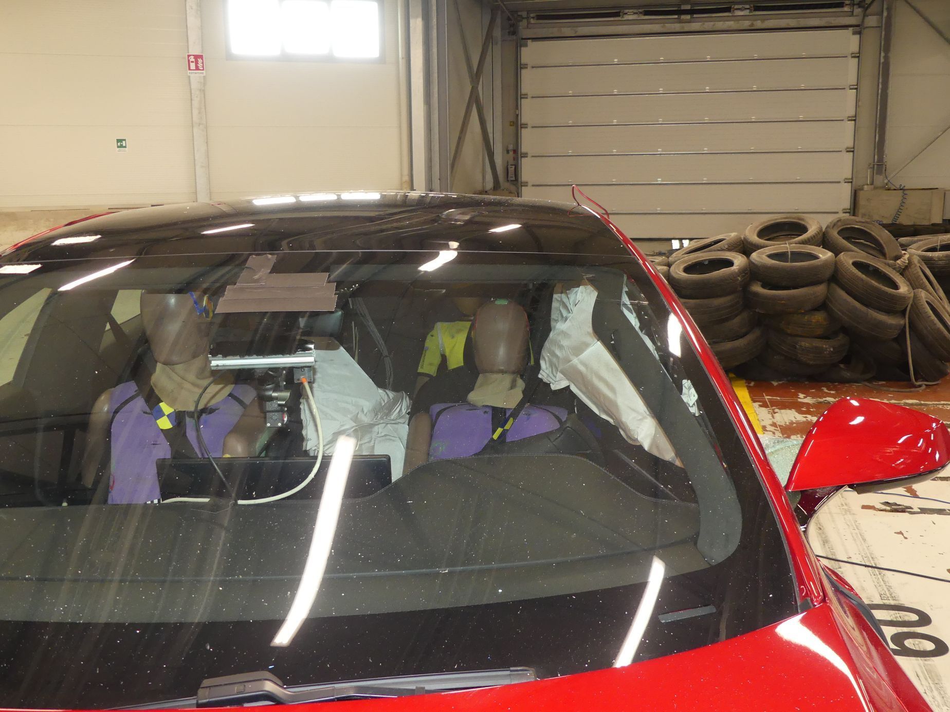 Euro NCAP crashtest Tesla Model S
