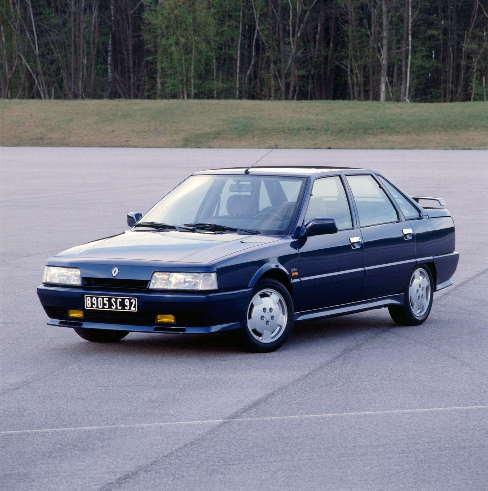 Renault 21