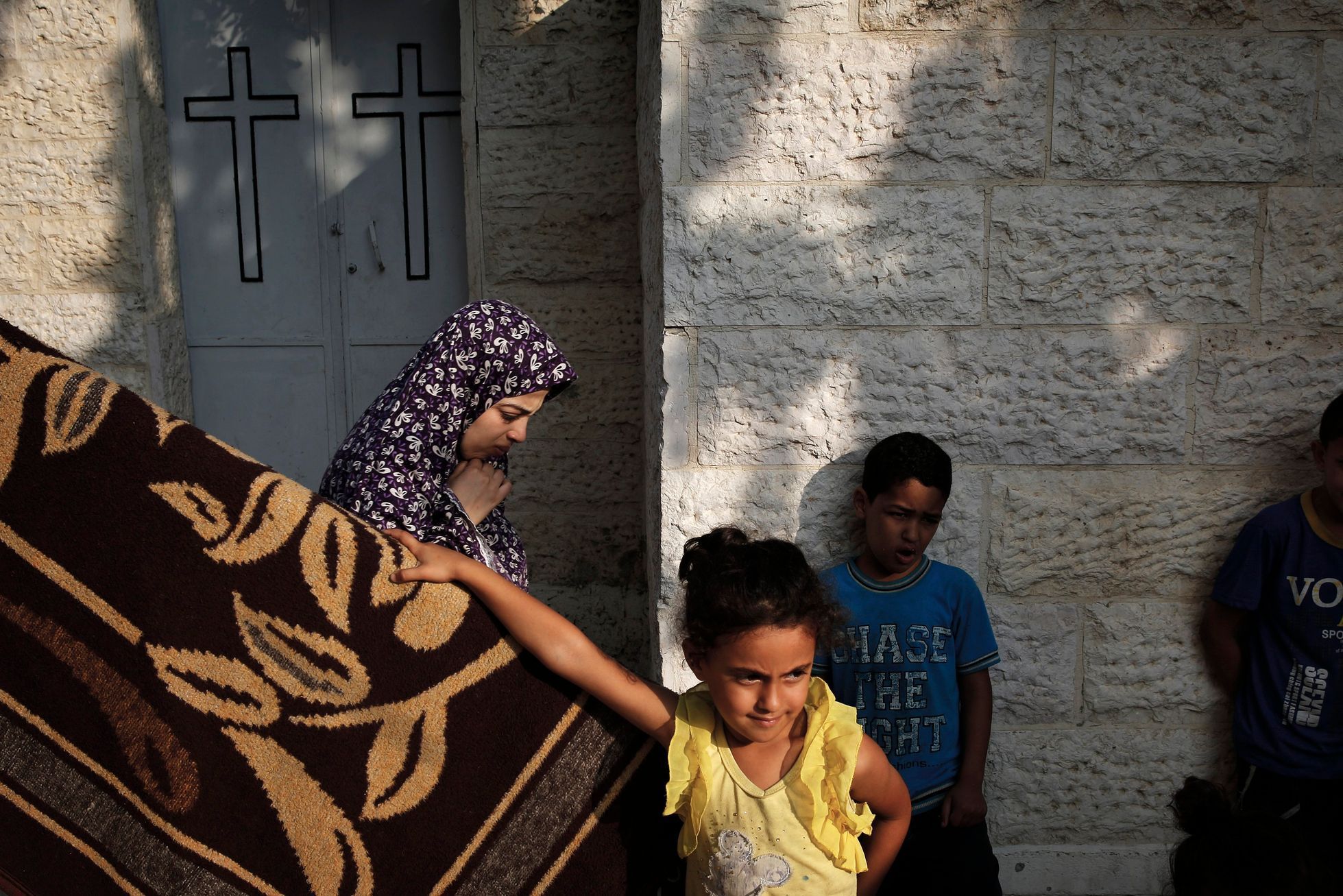 Uprchlíci v kostele Svatého Porfyria v Gaze.