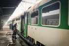 Na Masarykově nádraží v Praze hořel vagon osobního vlaku, při požáru nebyl nikdo zraněn