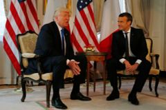 Trump přijede v polovině července do Francie, přijal Macronovo pozvání na oslavy dobytí Bastily