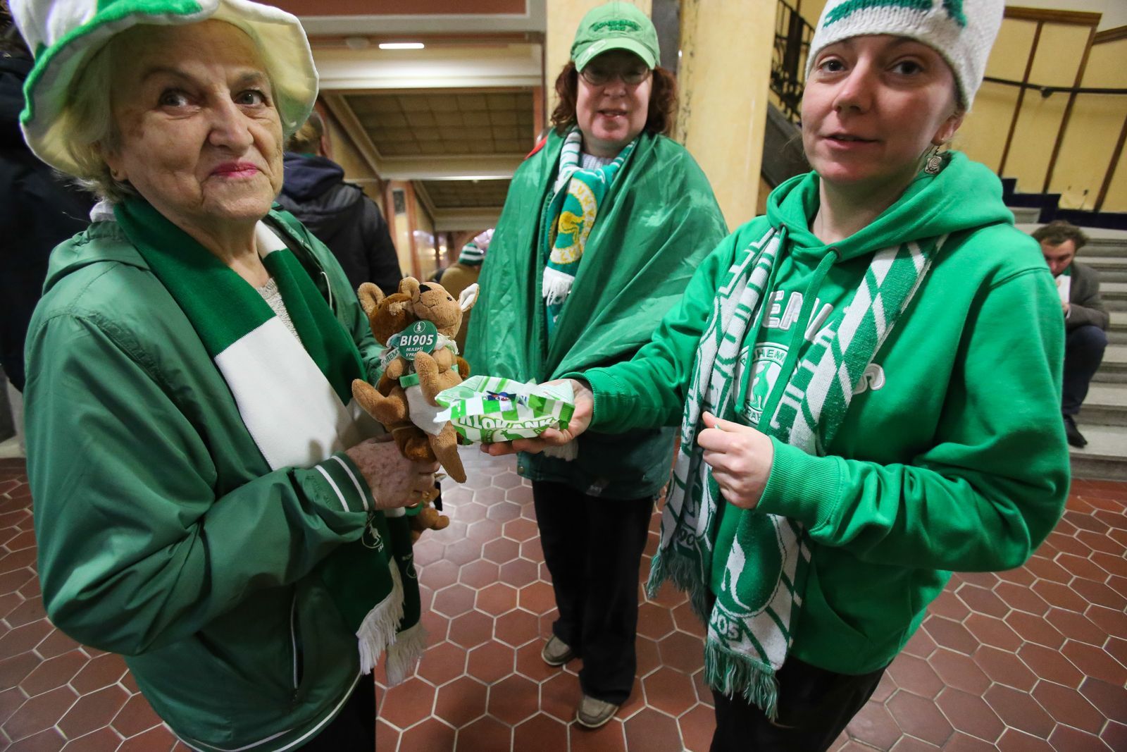 Demonstrace fanoušků Bohemians na pražském magistrátu