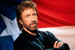 Chuck Norris na akci do Prahy nepřijede. "Vrácení peněz proběhne brzy"