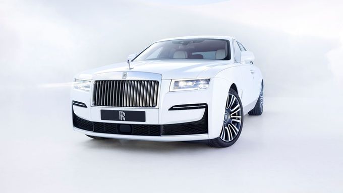 Evoluční designem, revoluční technikou. To je nový Rolls-Royce Ghost.