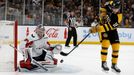 Darcy Kuemper a Pavel Zacha
