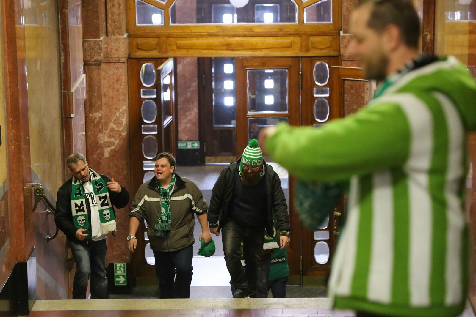 Demonstrace fanoušků Bohemians na pražském magistrátu