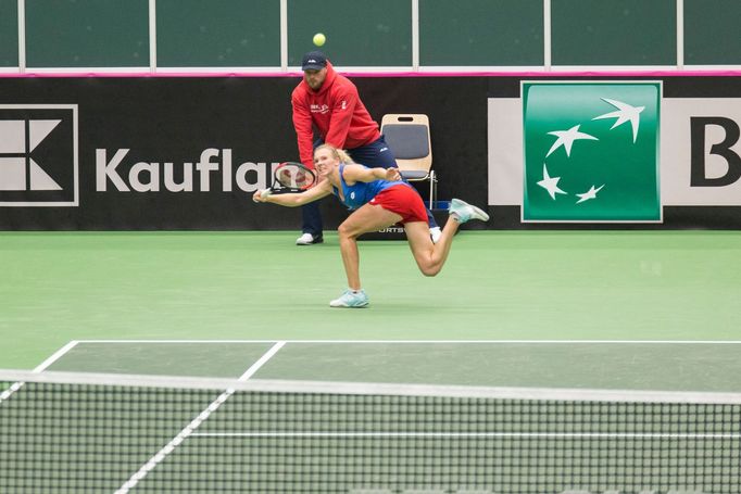 Halepová vs. Siniaková, Fed Cup, Česko - Rumunsko