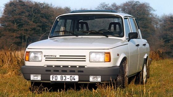 Wartburg 1.3 dostal pod kapotu čtyřtaktní motor od Volkswagenu.