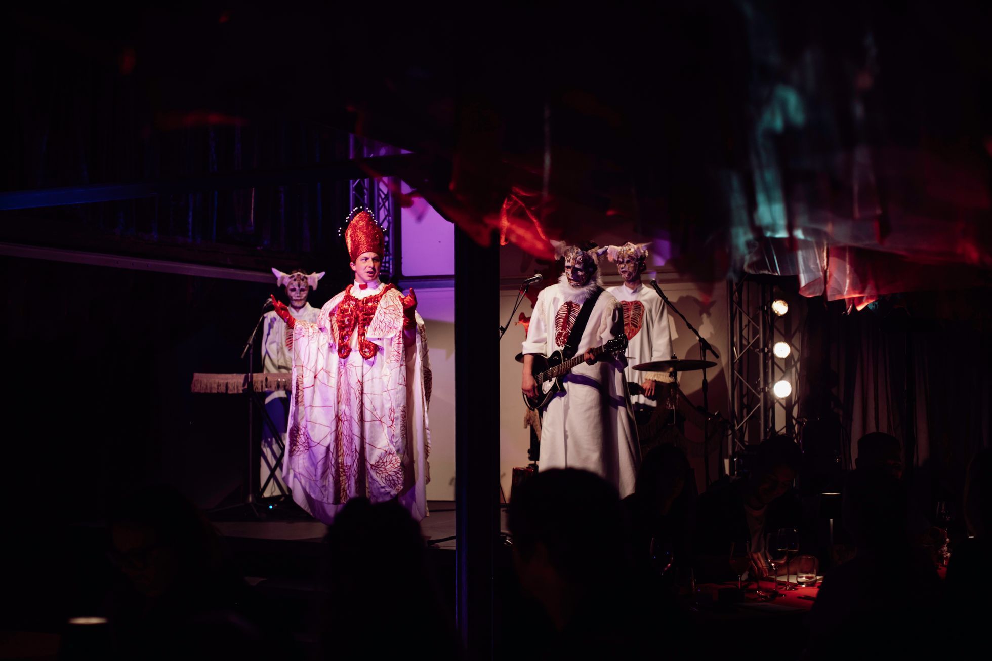 beef, bartoš, holešovická tržnice, večeře, performance