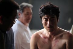 Film o mučení disidenta zkusí ovlivnit volby v Koreji